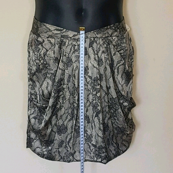 Forever 21 Skirt Nude/Black Lace Print Medium - Picture 2 of 5